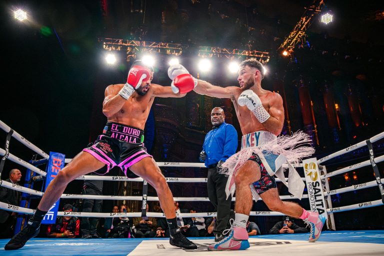 It got Gritty in the Motor City as World Championship Boxing returned to the famous Fox Theater